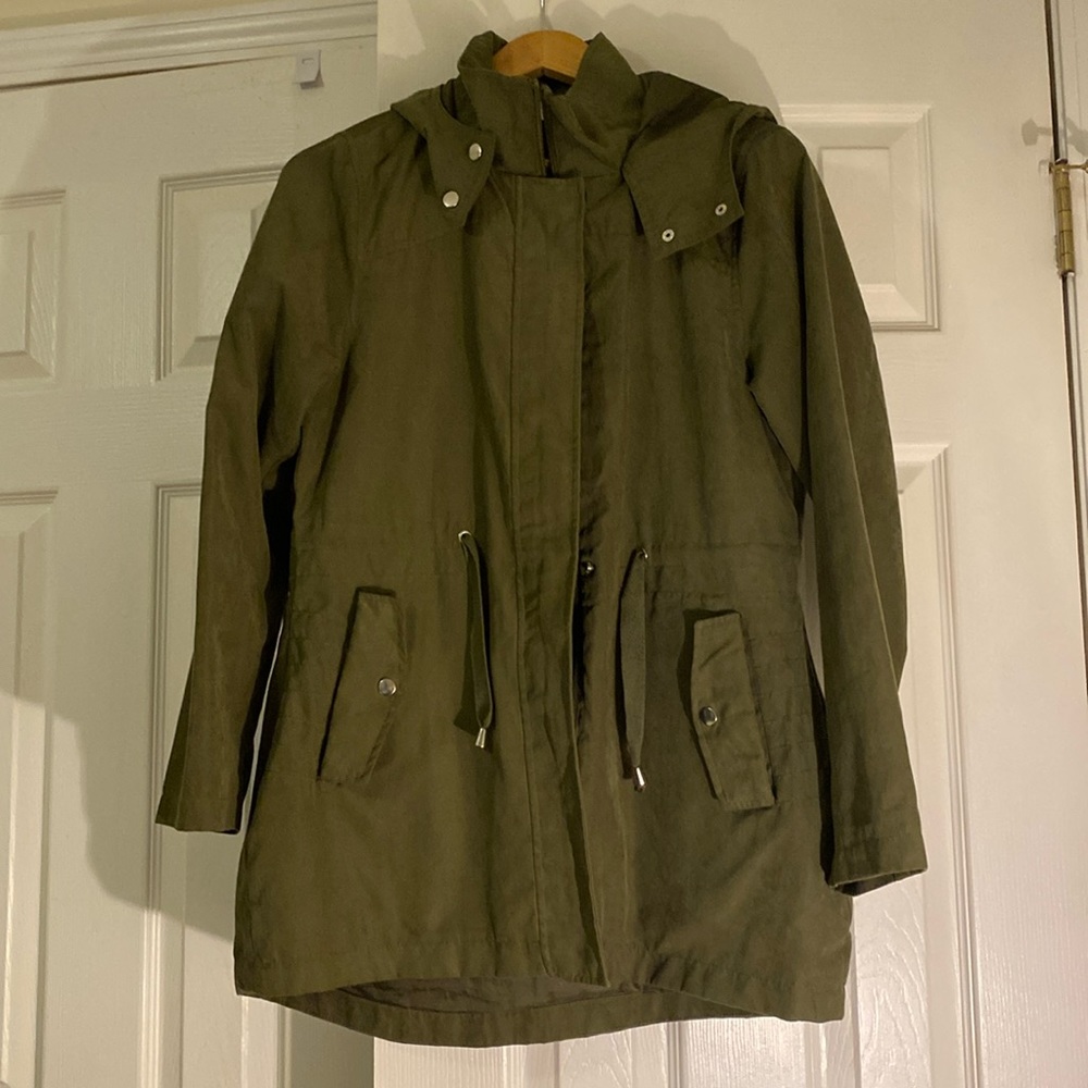 Super cute/soft green utility jacket